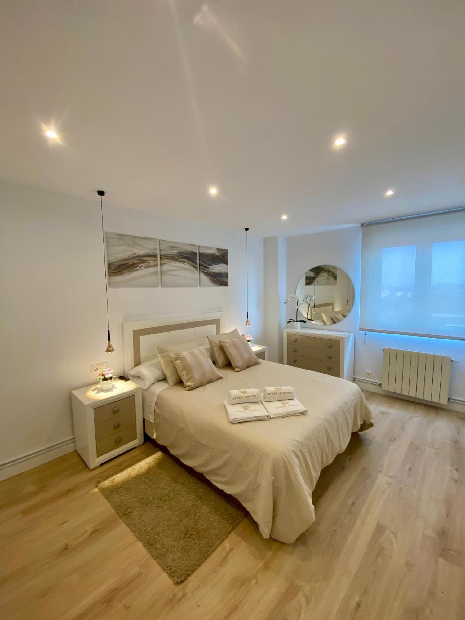 Apartamento De Lujo River Suites Santander Buitenkant foto